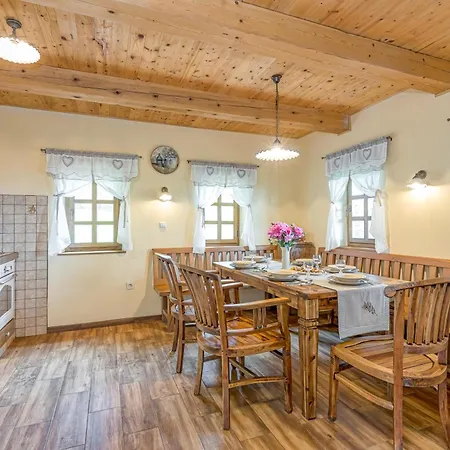 Alpesi faház Old House Knezovo With Lovely View - Happy *